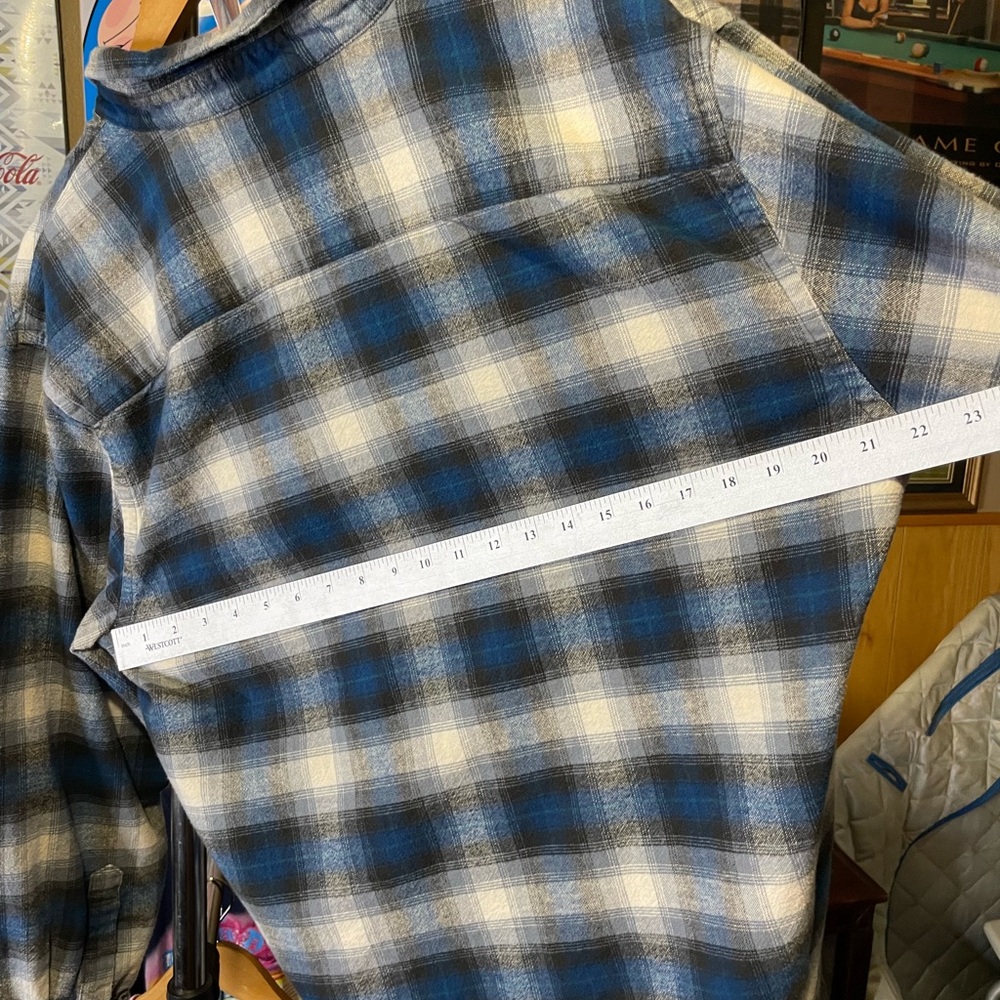 Pendleton Blue and White Plaid Casual Shirt mason men’s size large - Picture 5 of 5